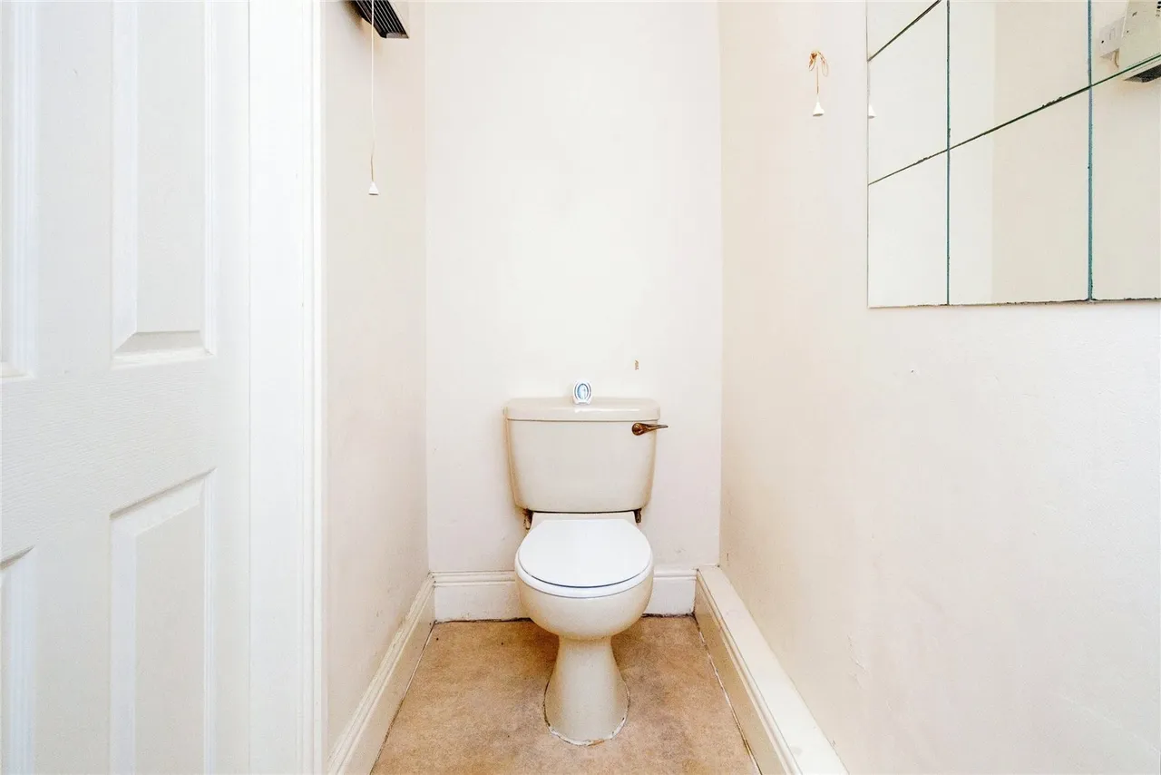 Chester Road, Lavister, LL12, photo 14