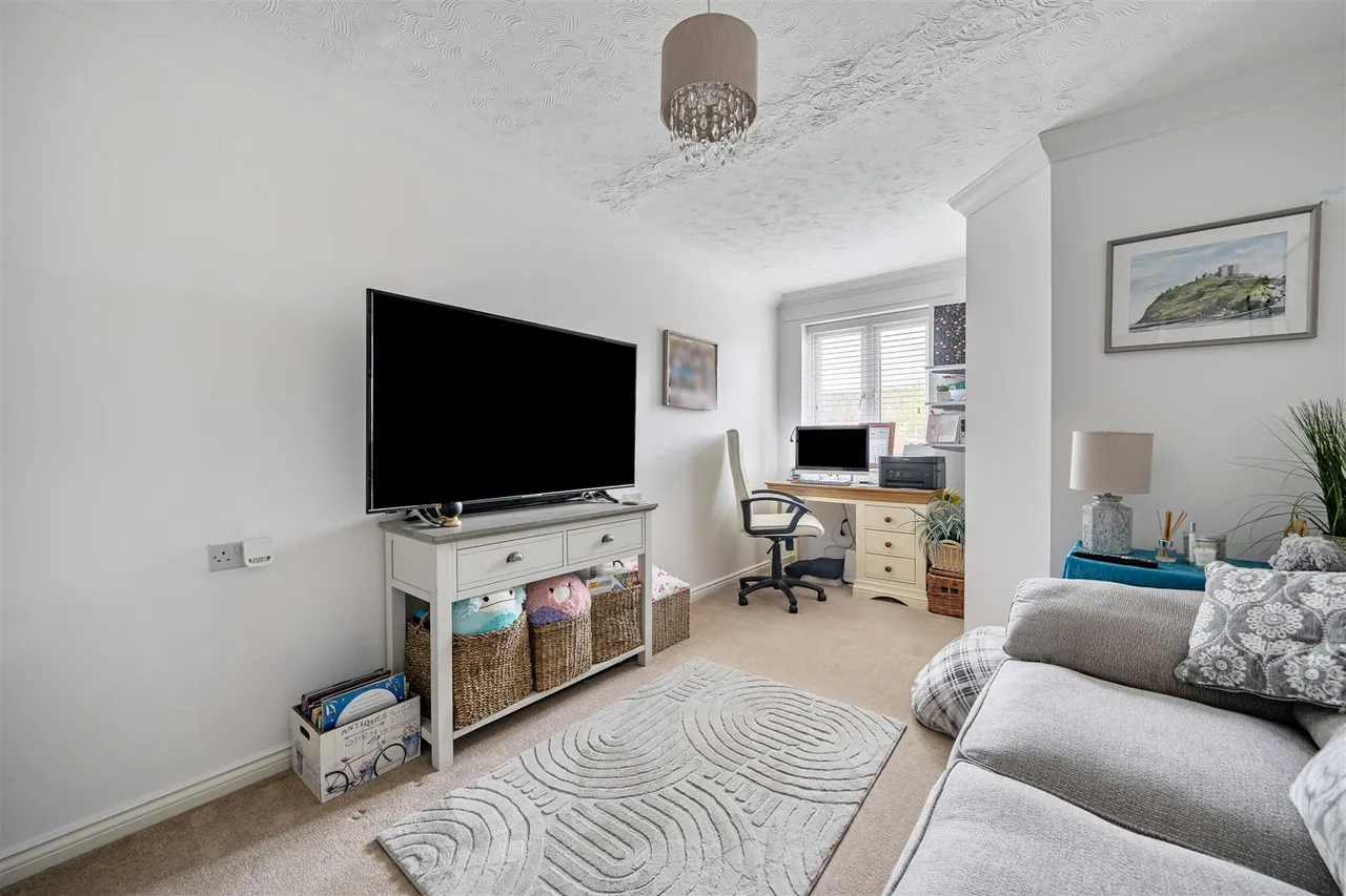 Cornyx Lane, Solihull, B91, photo 8