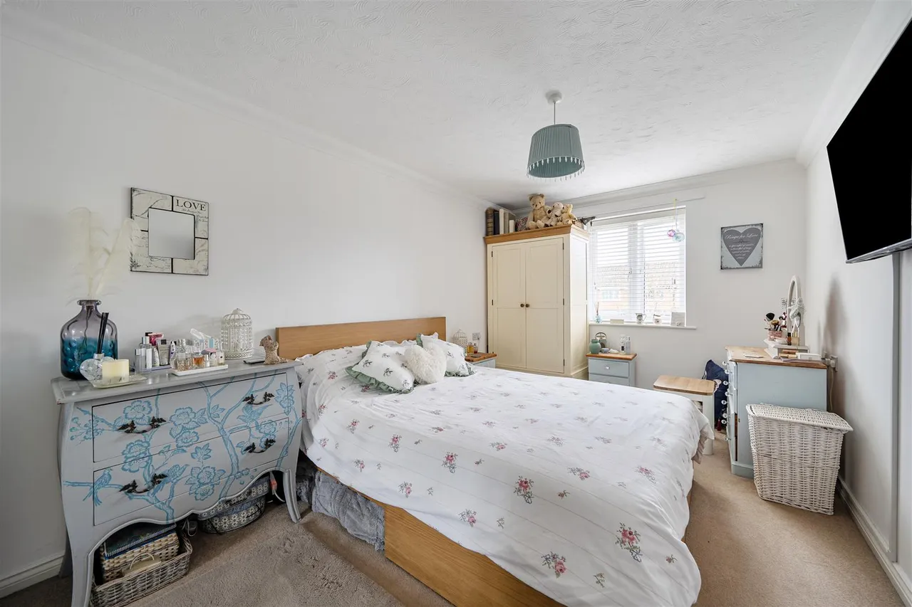 Cornyx Lane, Solihull, B91, photo 6
