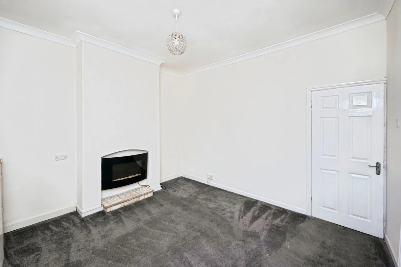 Fishers Street, Kirkby-in-Ashfield, Nottingham, Nottinghamshire, NG17, photo 8