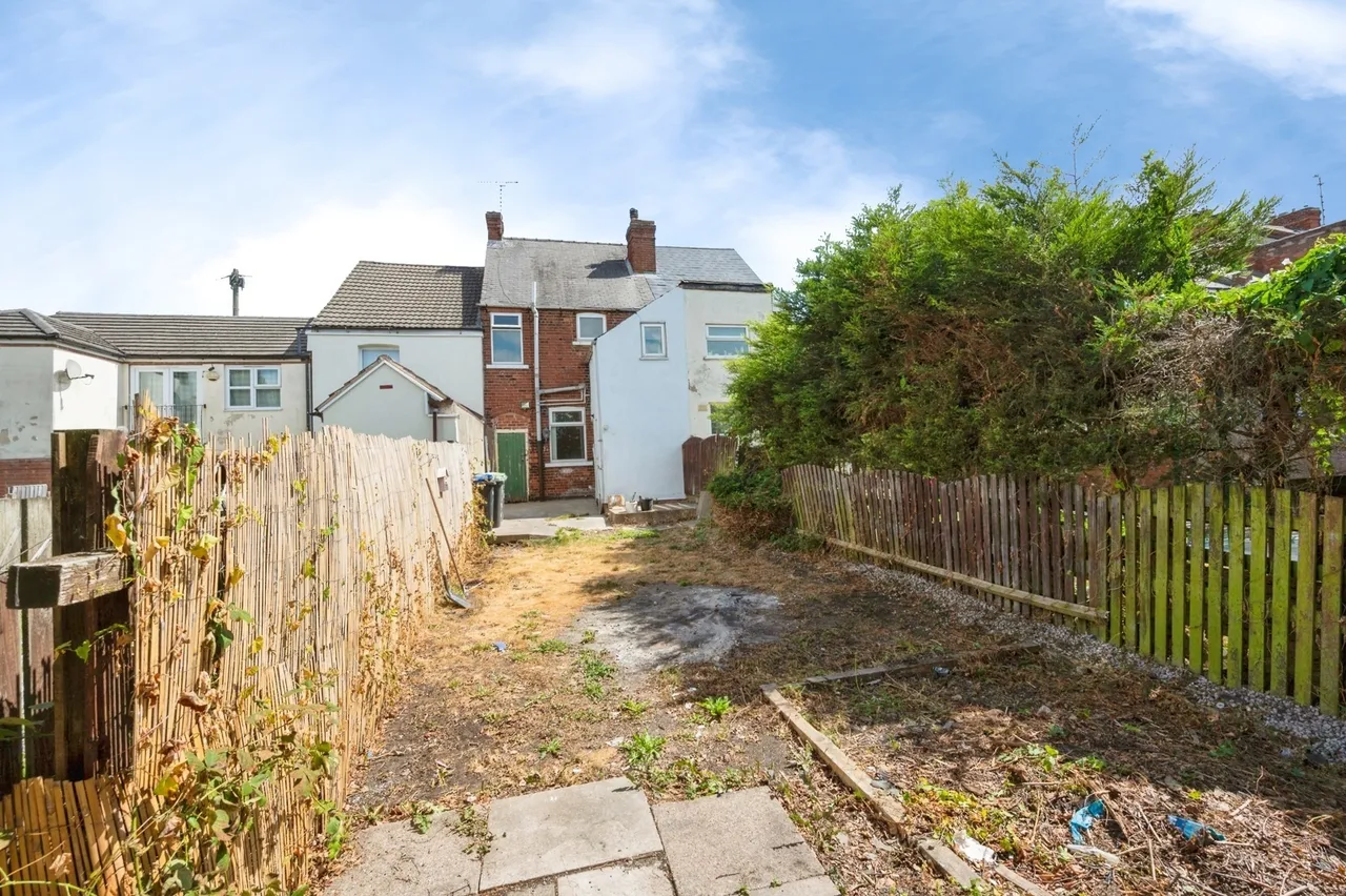 Fishers Street, Kirkby-in-Ashfield, Nottingham, Nottinghamshire, NG17, photo 18
