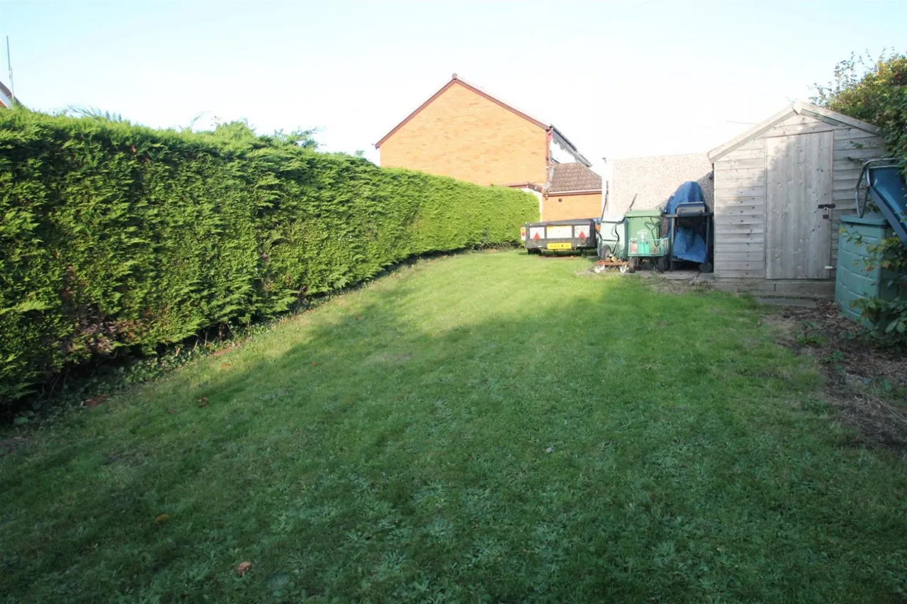 Lyndon Close, Halesowen, photo 9