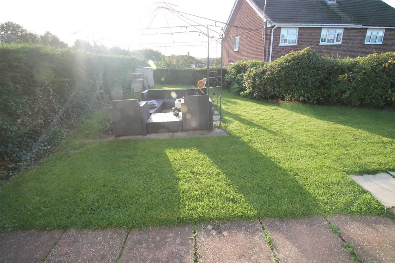 Lyndon Close, Halesowen, photo 19