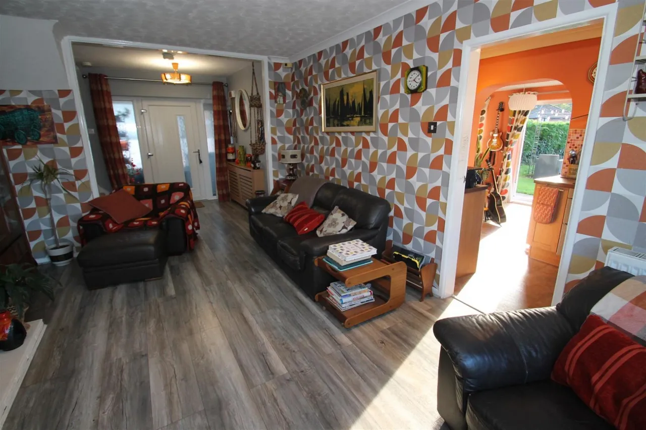 Lyndon Close, Halesowen, photo 16