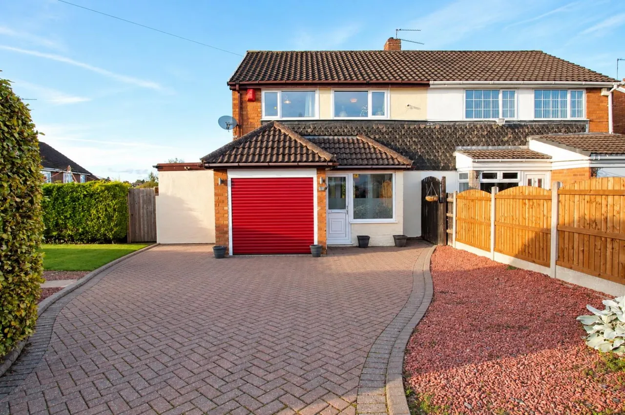 Lyndon Close, Halesowen, photo 26