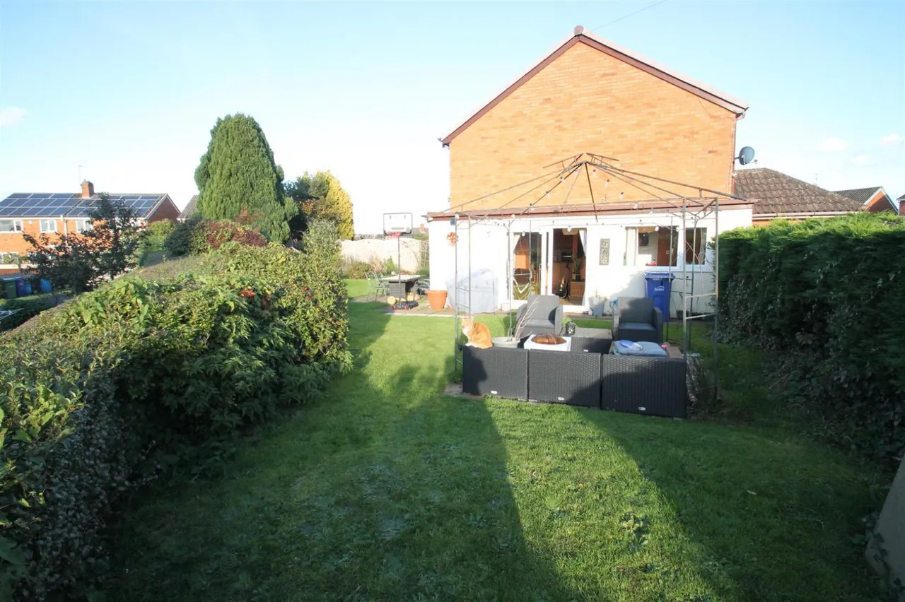 Lyndon Close, Halesowen, photo 20
