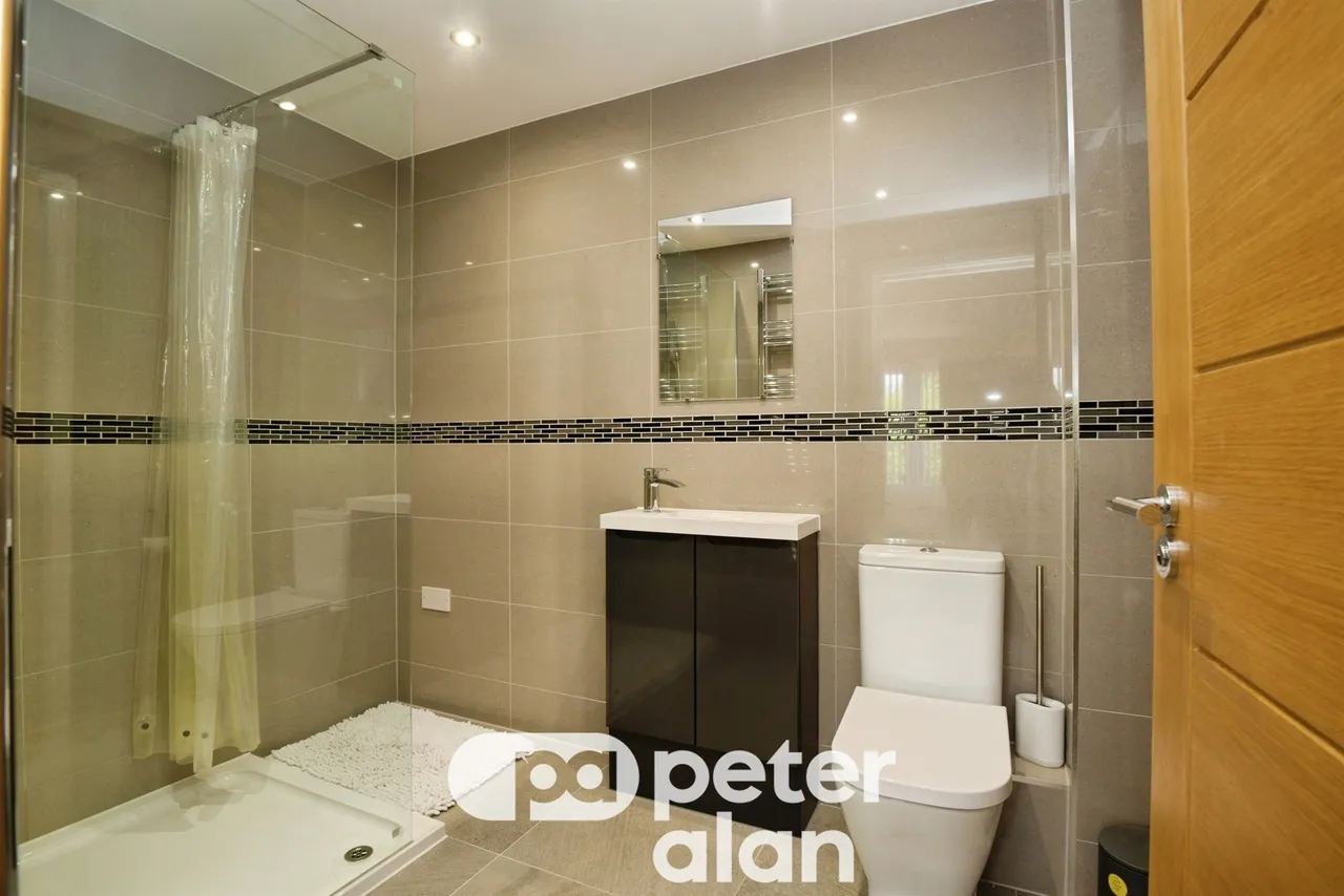 Ridgeway Hill Newport, NP20, photo 15