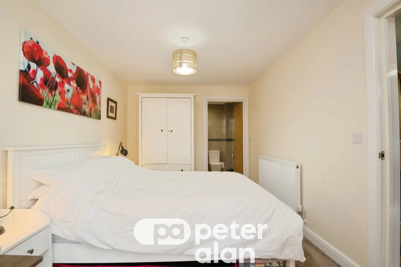 Ridgeway Hill Newport, NP20, photo 10