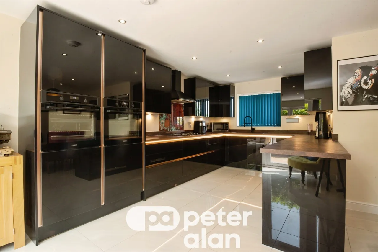 Ridgeway Hill Newport, NP20, photo 5