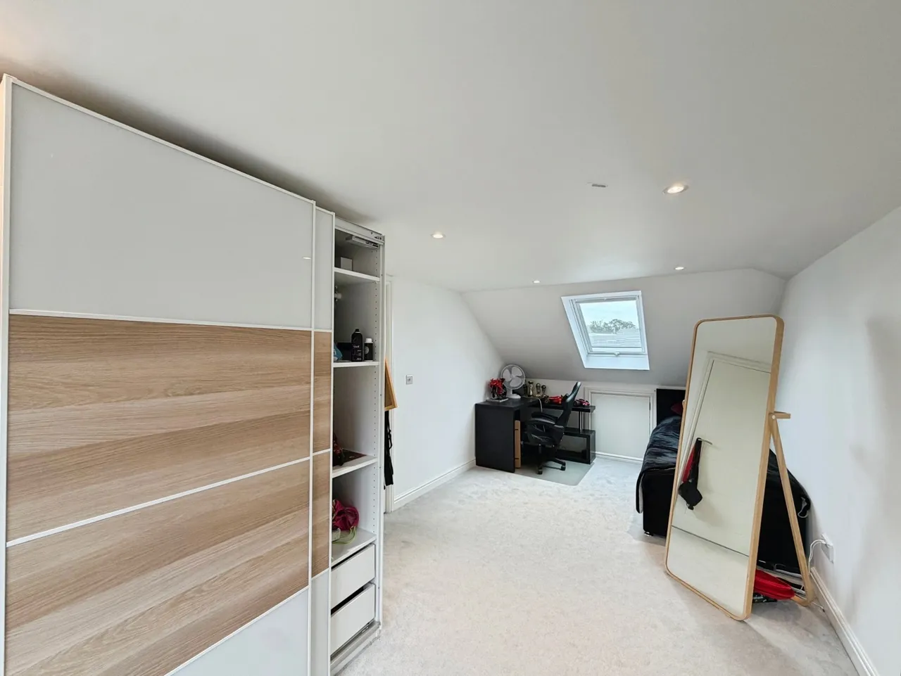 Fawn Drive, Aldershot, Hampshire, GU12 4FW, photo 17