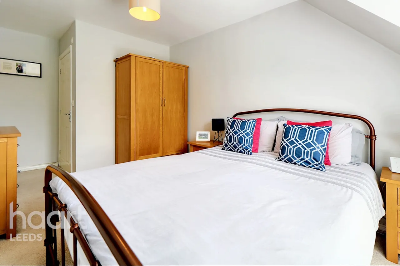 Beeston Way, Castleford, WF10, photo 11