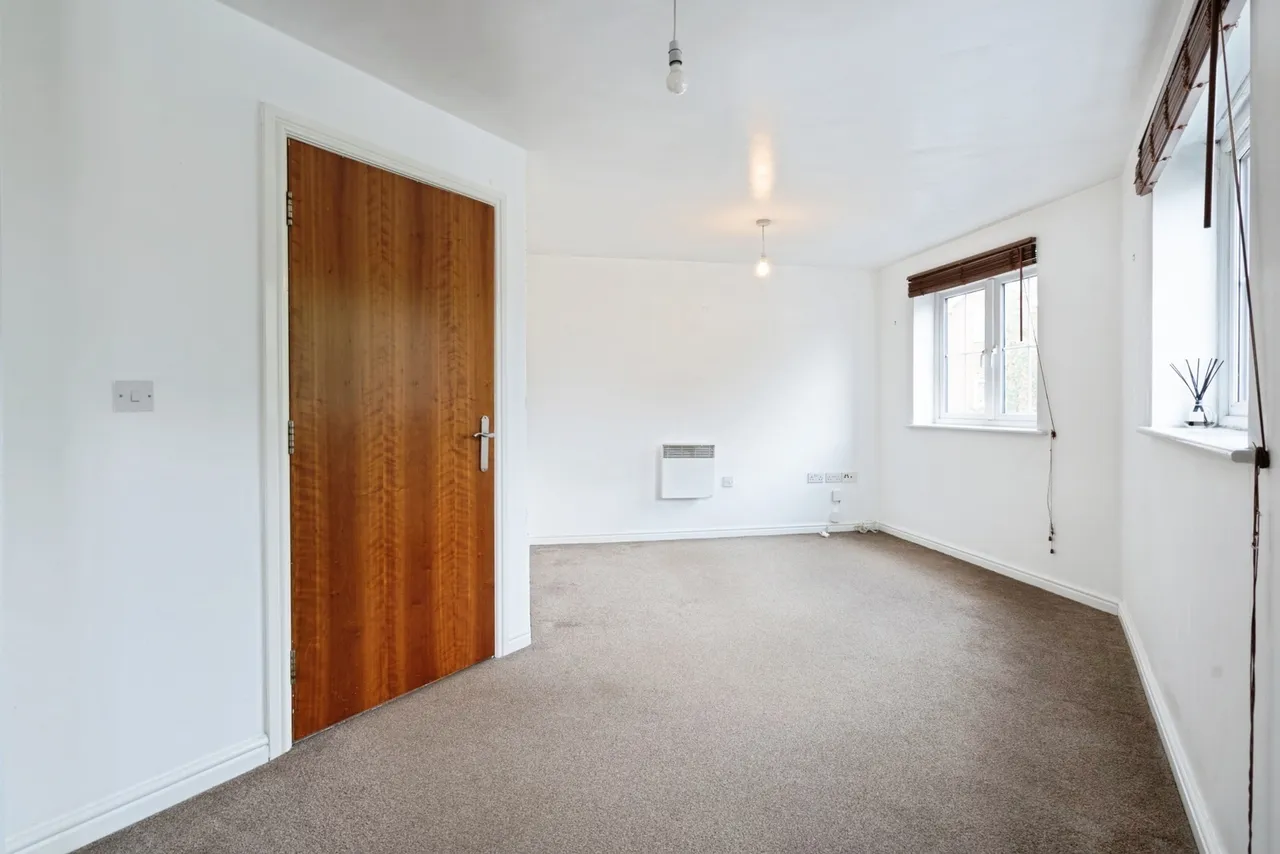 Six Mills Avenue, Gorseinon, SA4, photo 5