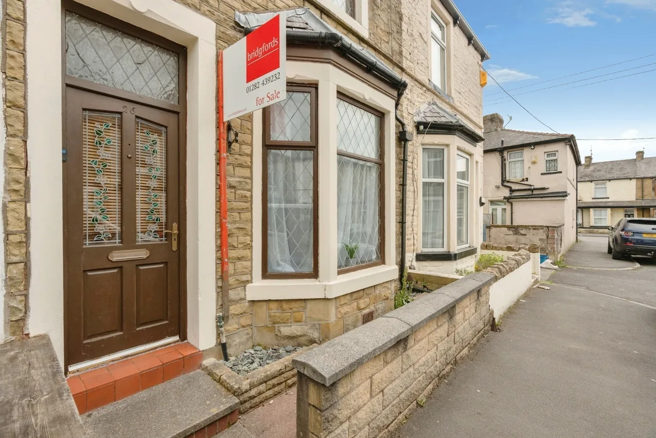 3 bed house for sale — Haven Street, Burnley, Lancashire, BB10