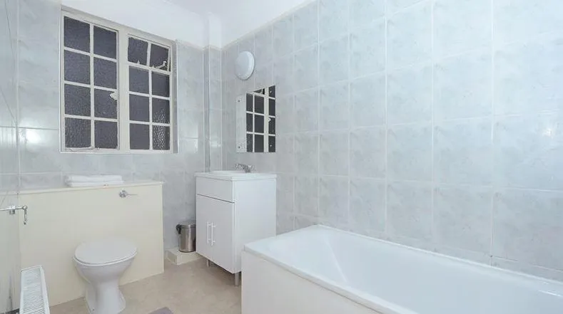 Park Road, London, photo 9