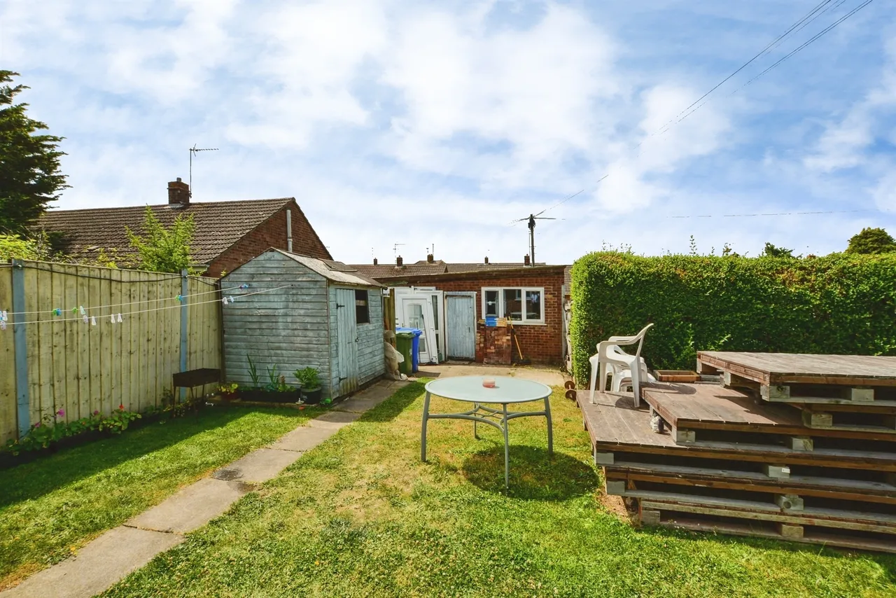 Leverett Road, Boston, PE21, photo 12