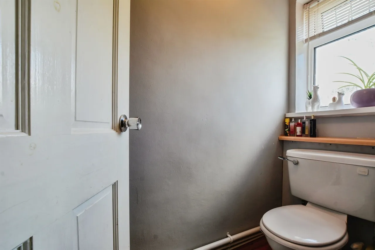 Leverett Road, Boston, PE21, photo 5