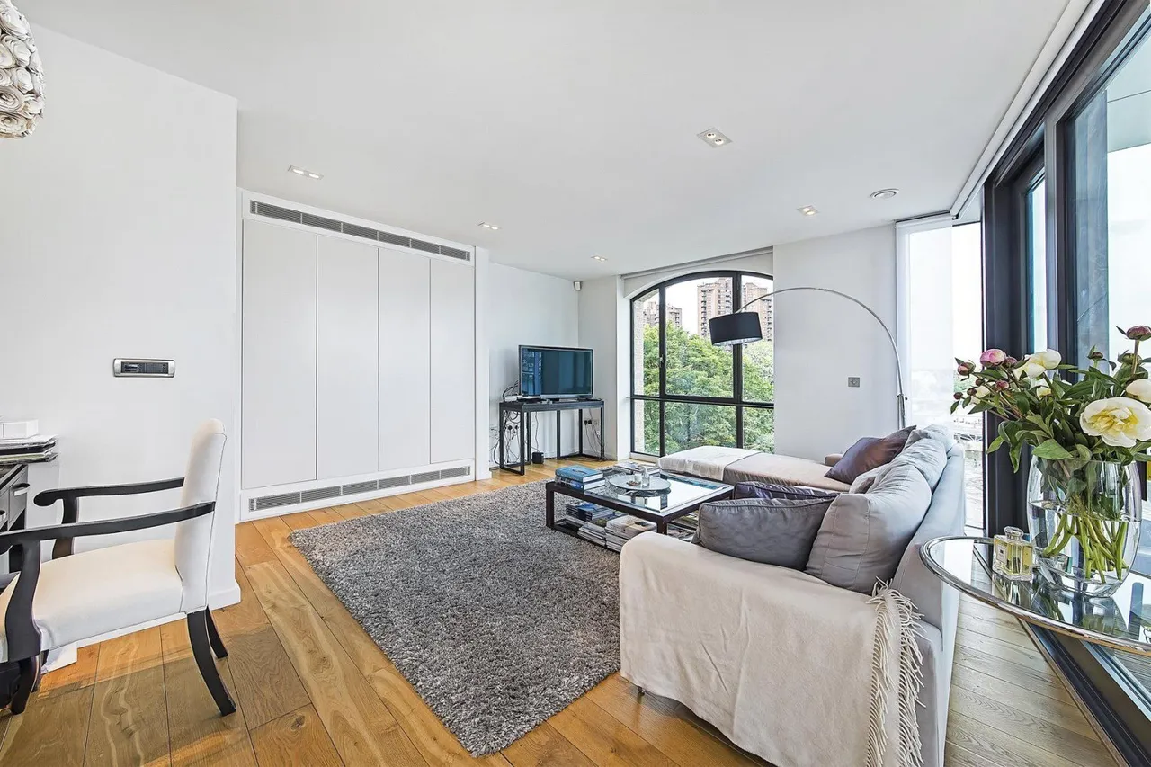 Lots Road, London, SW10, photo 5