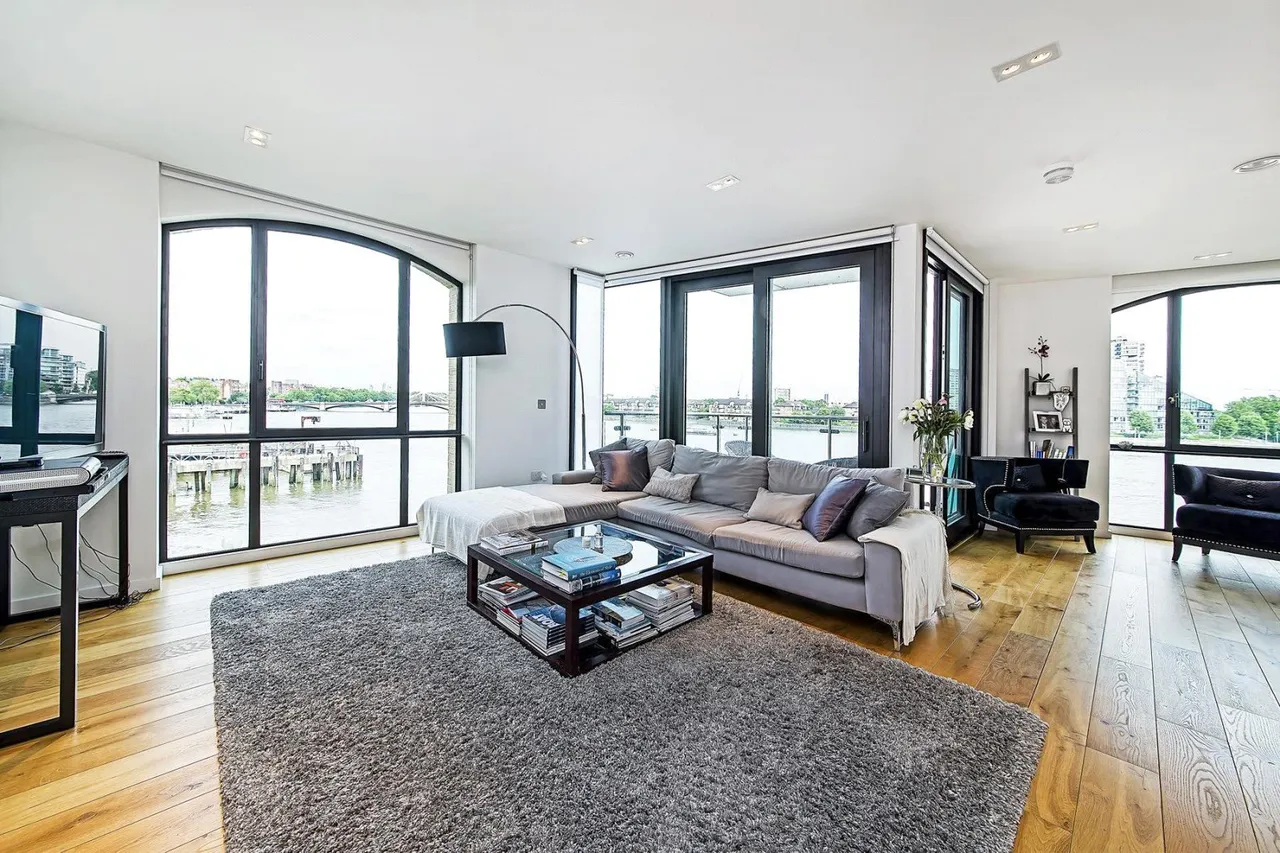 Lots Road, London, SW10, photo 2