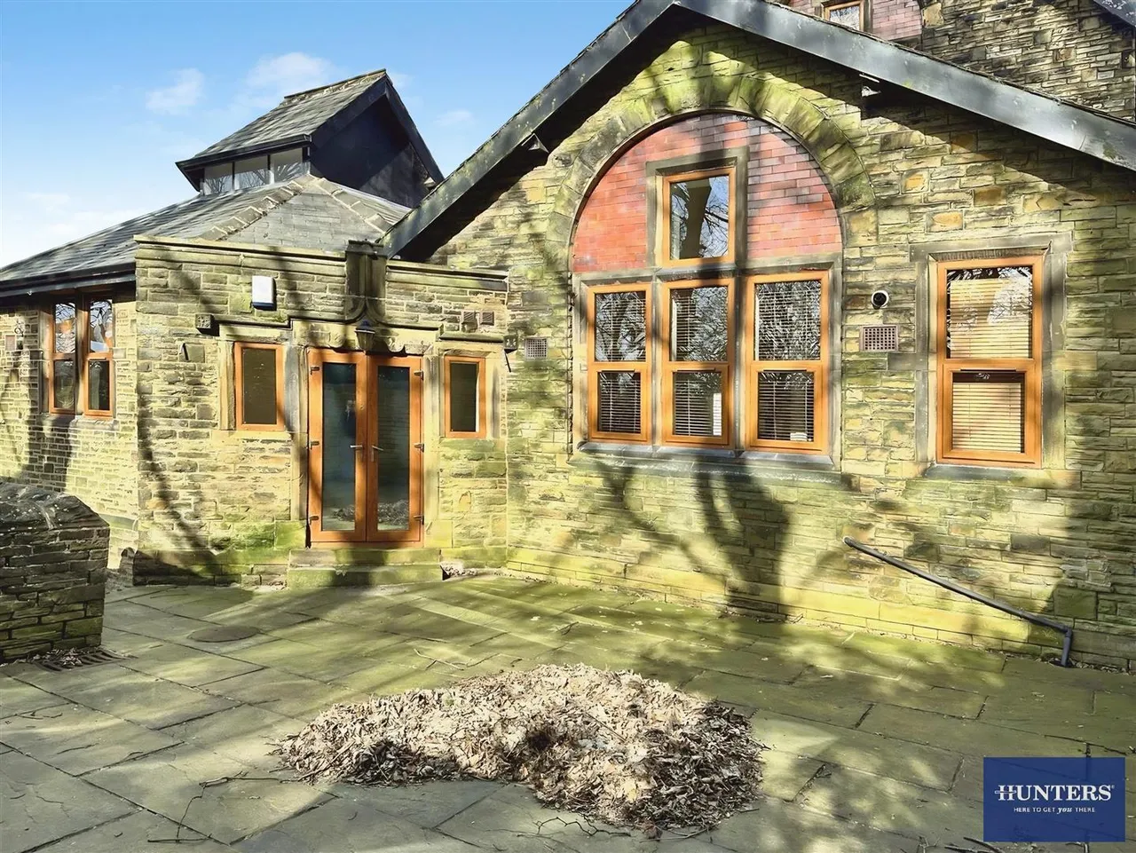 1 bed flat for sale — Beaconsfield House, Bennett Street, Halifax