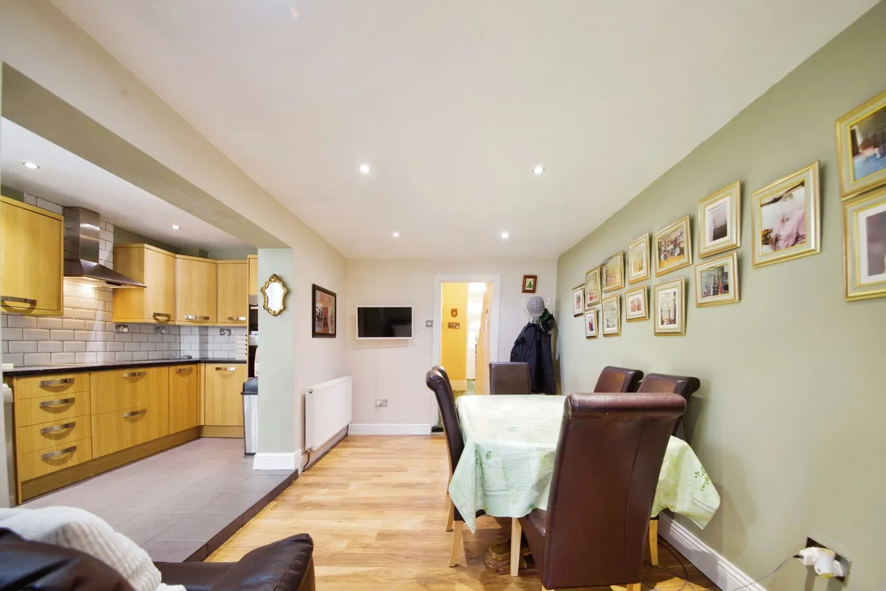 Murchison Road, London, E10, photo 4