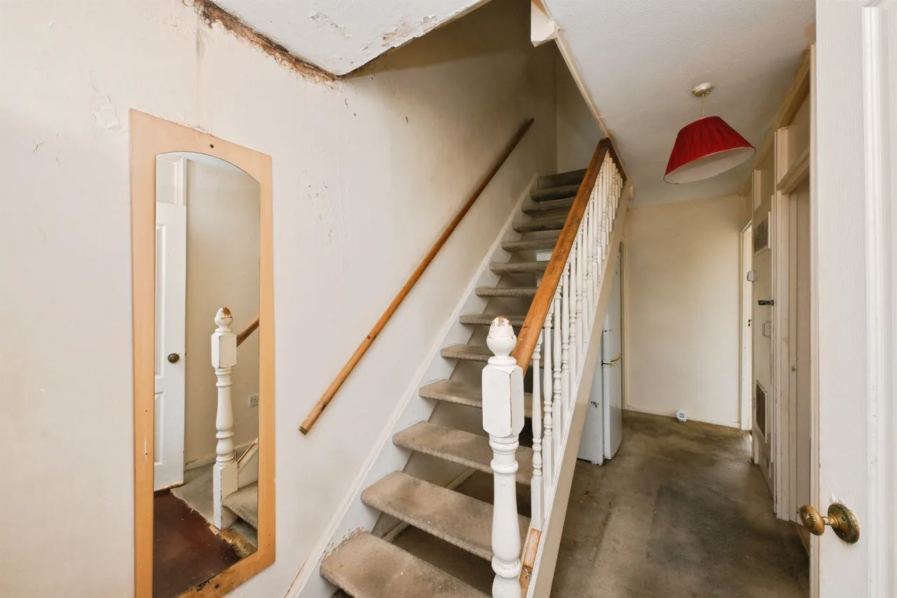 Milwards, Harlow, CM19, photo 4