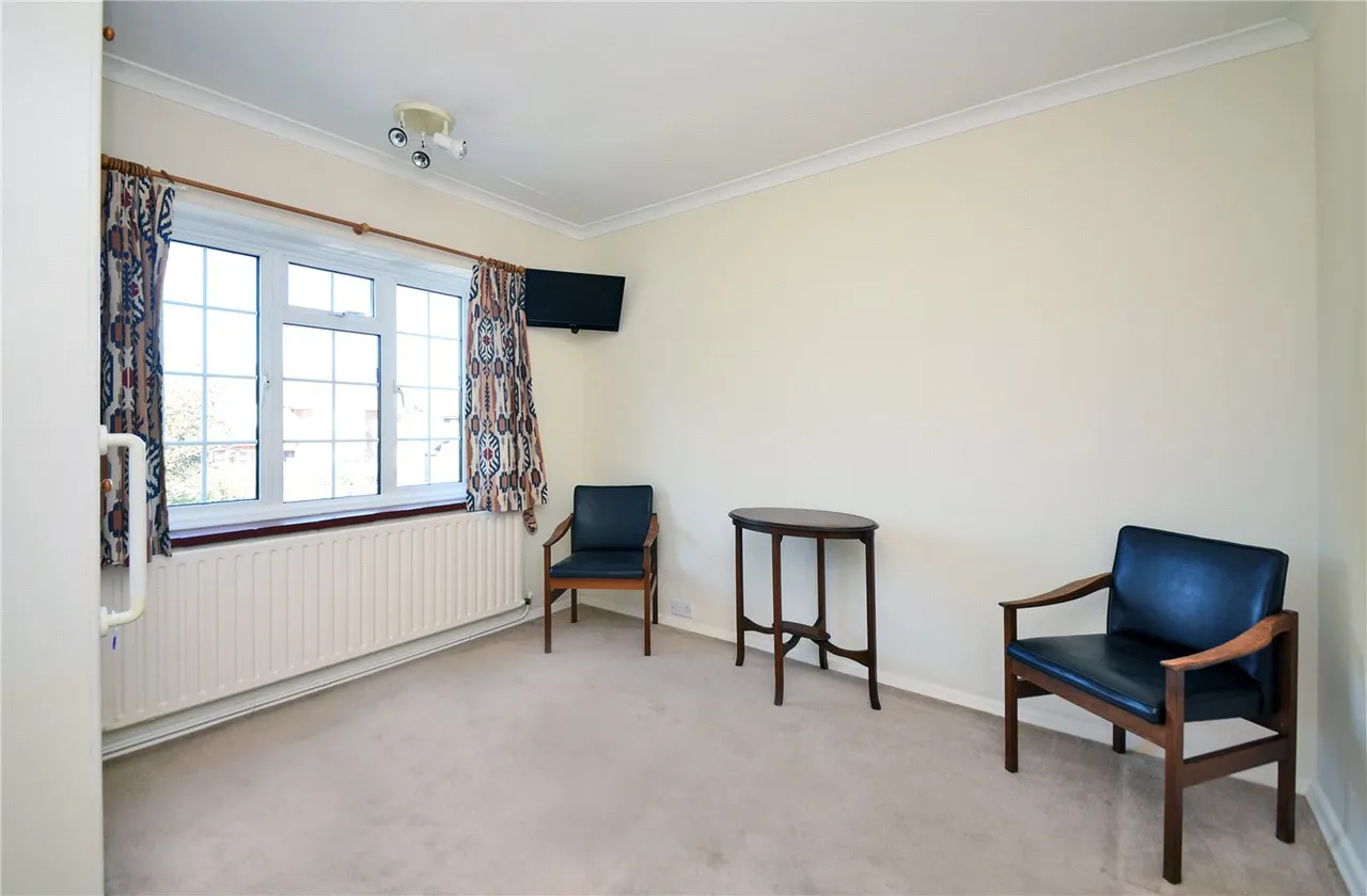 Fir Tree Road, Epsom, KT17, photo 12