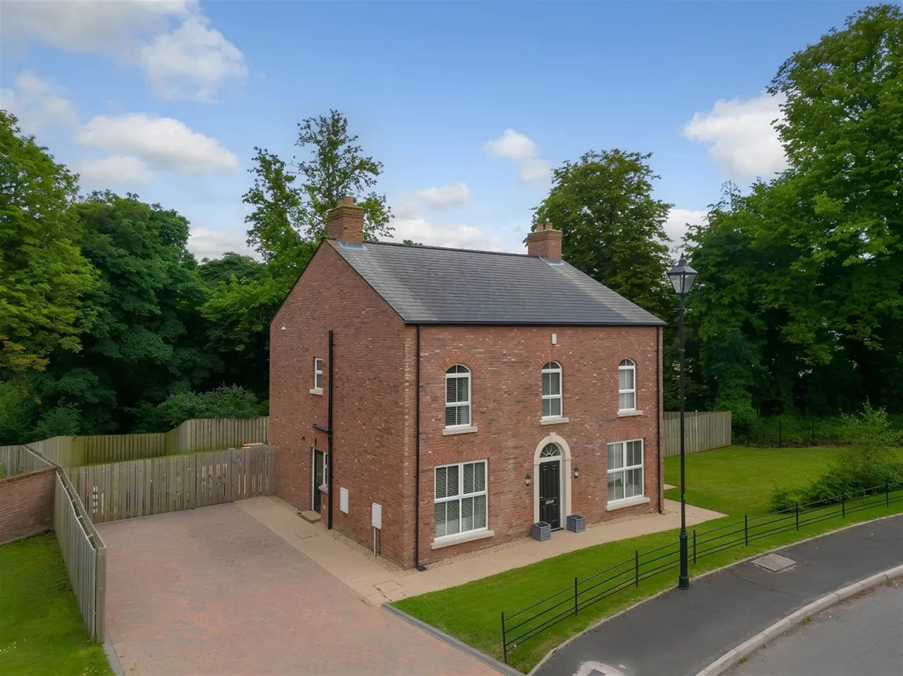 4 bed house for sale, Willowbrook, Whiteabbey, BT37
