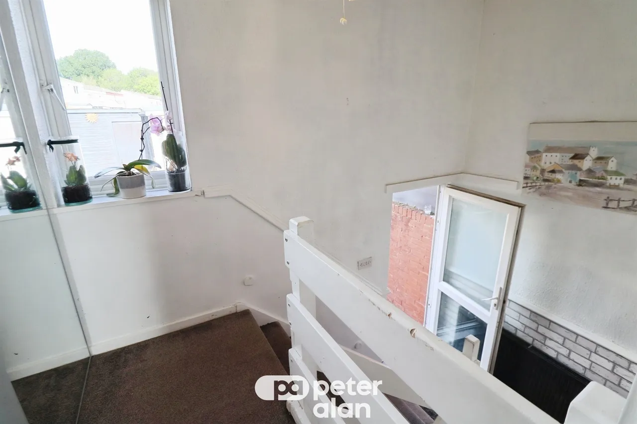 Pennsylvania CARDIFF, CF23, photo 10