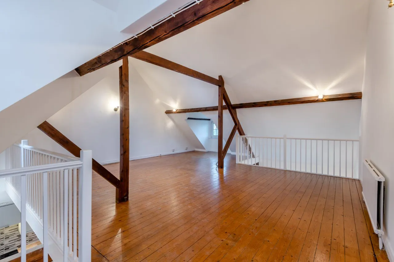 Denstead Oast, Denstead Lane, Chartham Hatch, Kent, CT4 7SH, photo 8
