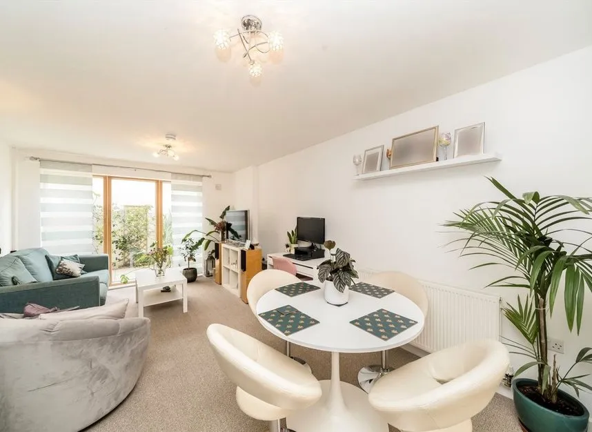 Ladywell Road, Ladywell, SE13, photo 2