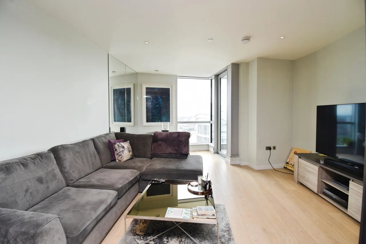 Biscayne Avenue, London, E14, photo 13