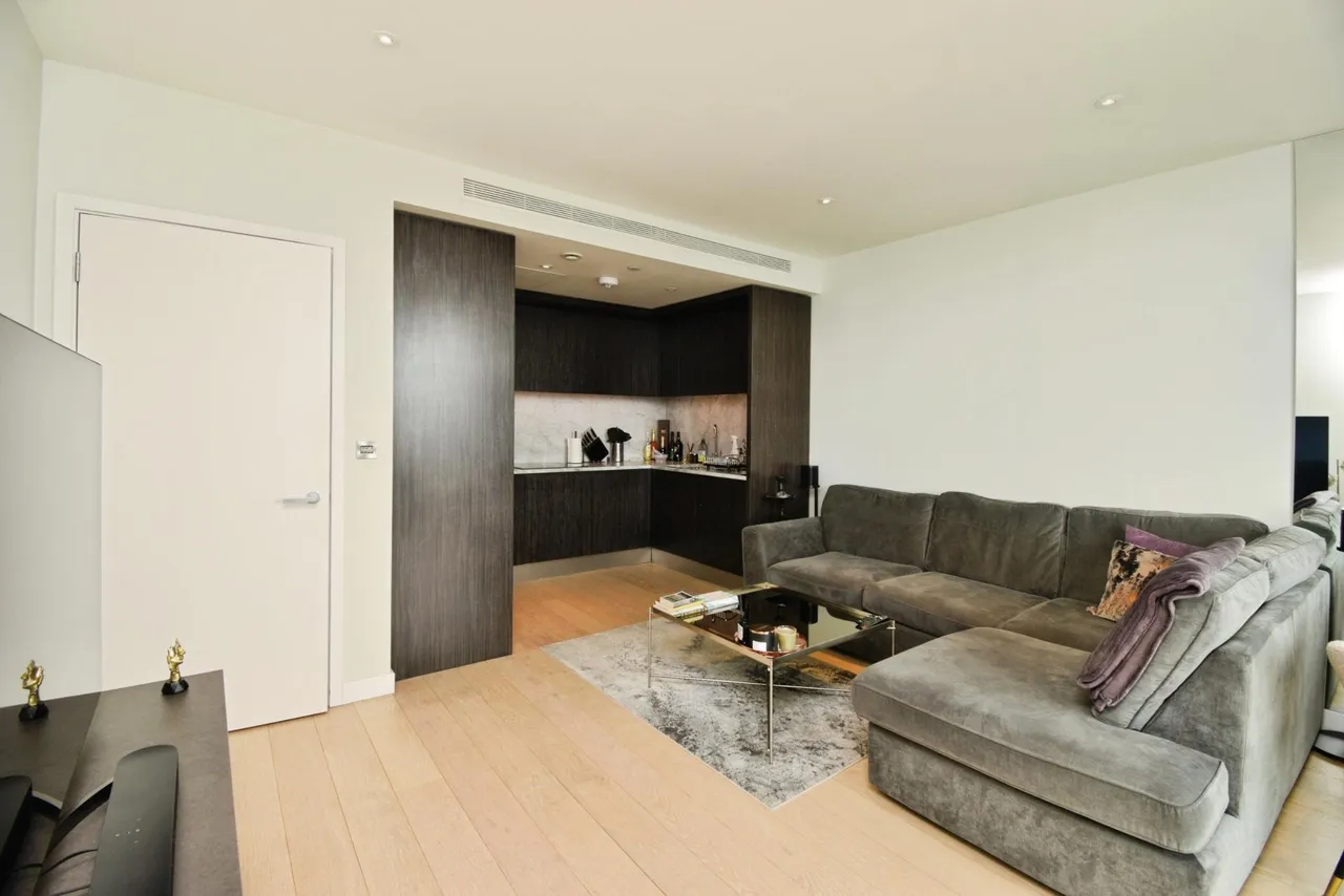 Biscayne Avenue, London, E14, photo 5