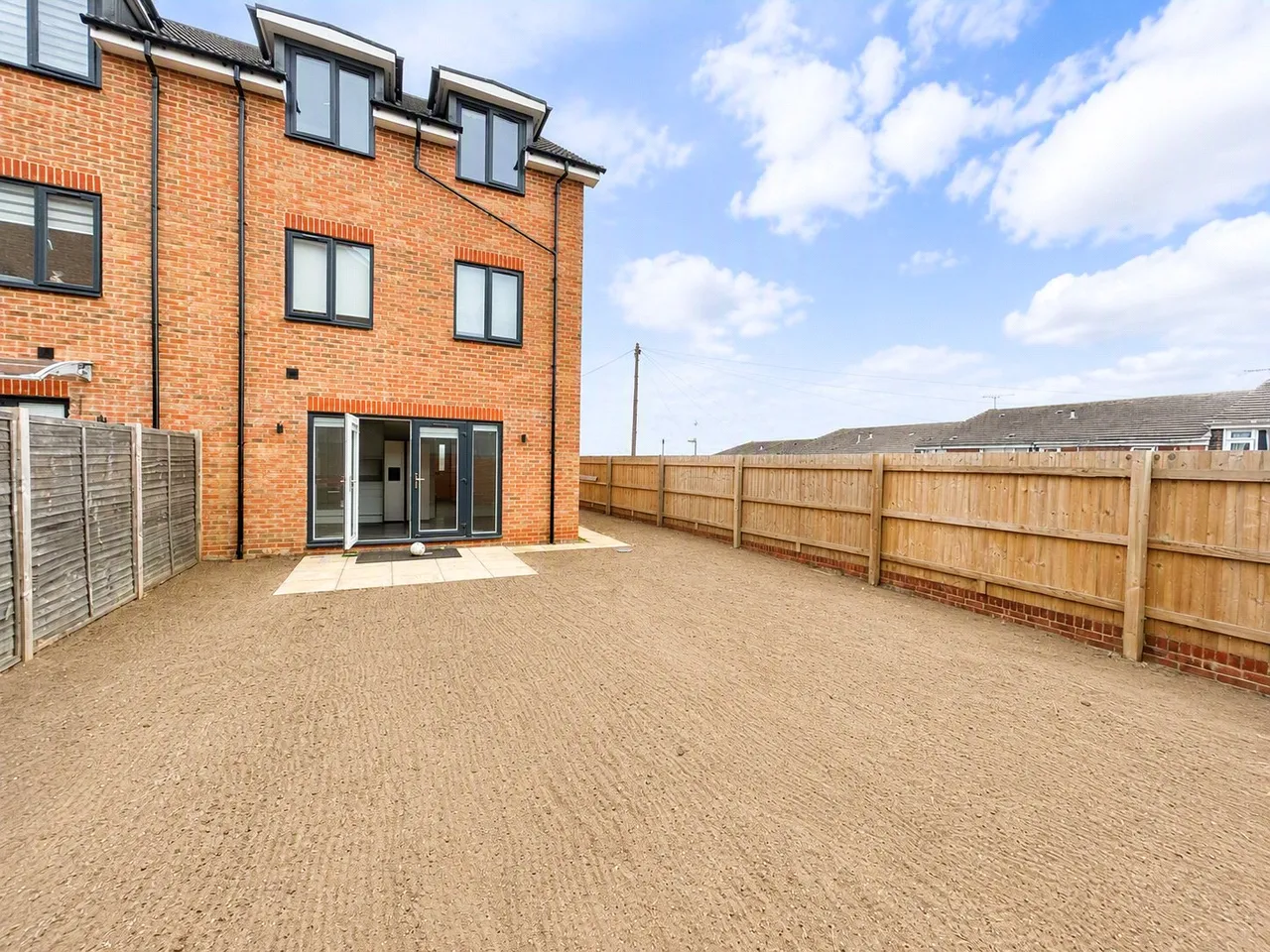 Eddy Road, Aldershot, GU12, photo 4