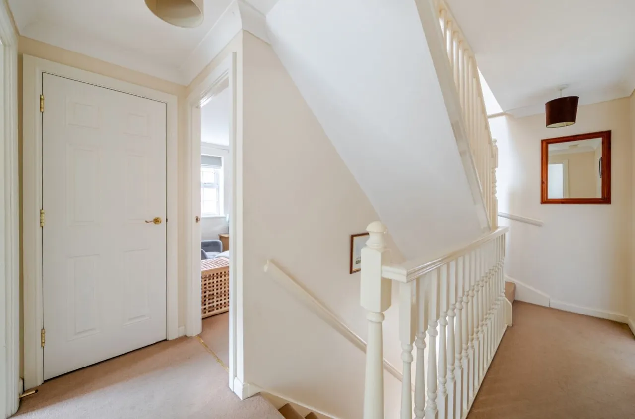 Emerald Close, Harrogate, HG1, photo 13
