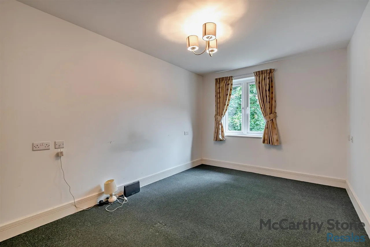 Hawthorn Road, Bognor Regis, PO21, photo 6