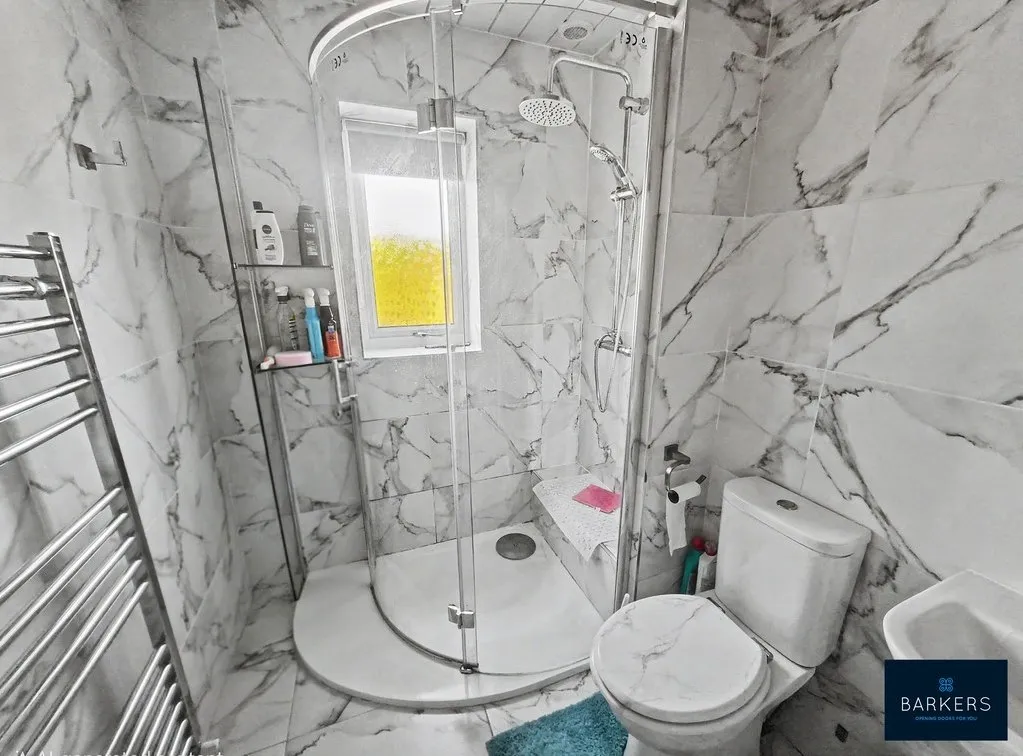 Laneside Gardens, Morley LS27 9SA, photo 9