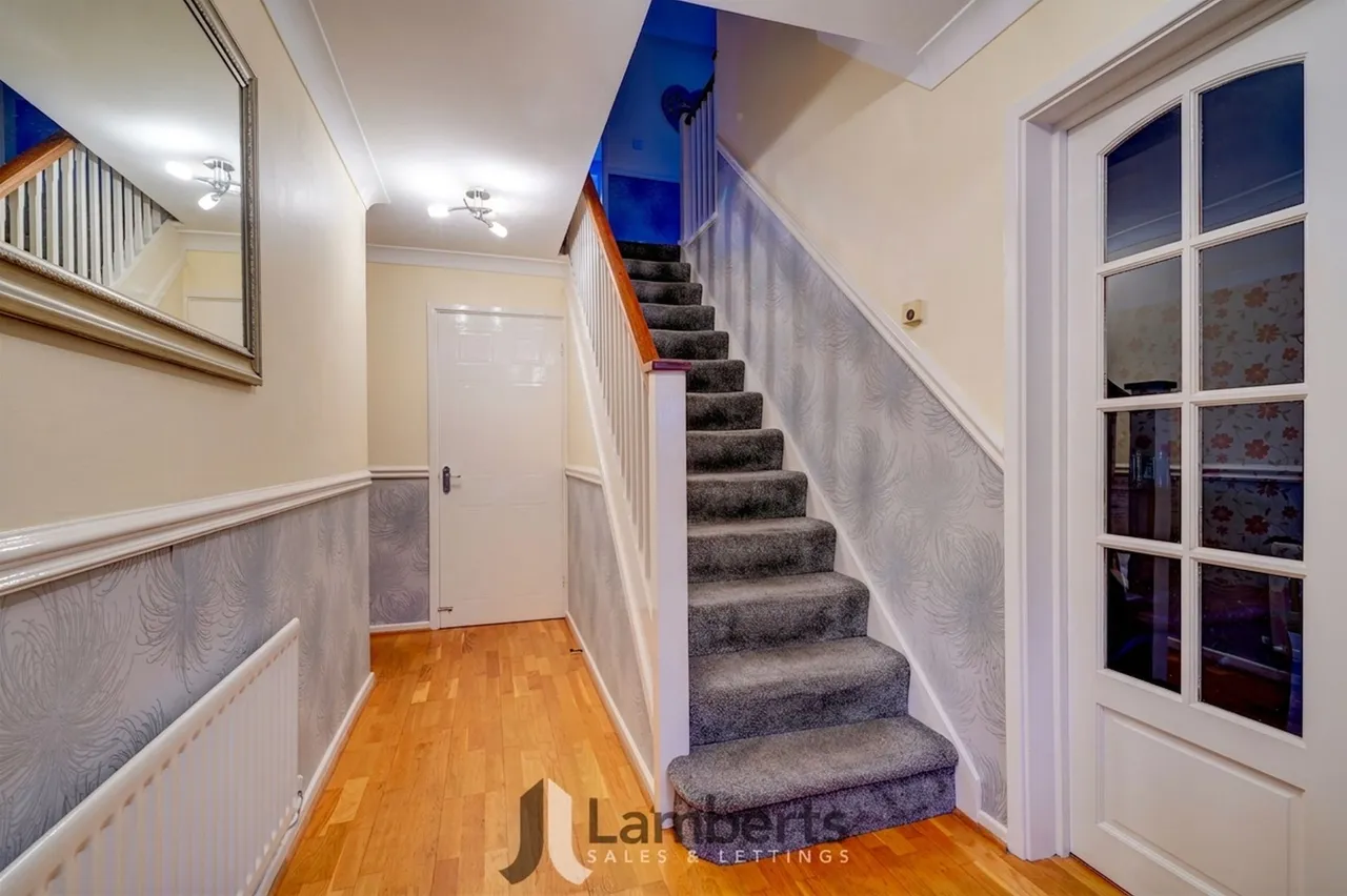52 Hollowfields Close, Redditch, photo 6