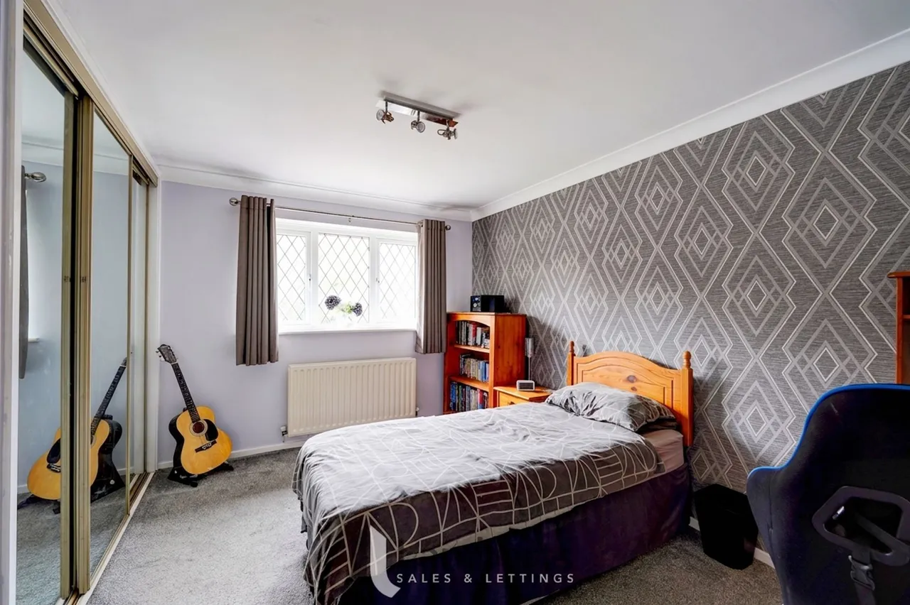 52 Hollowfields Close, Redditch, photo 23
