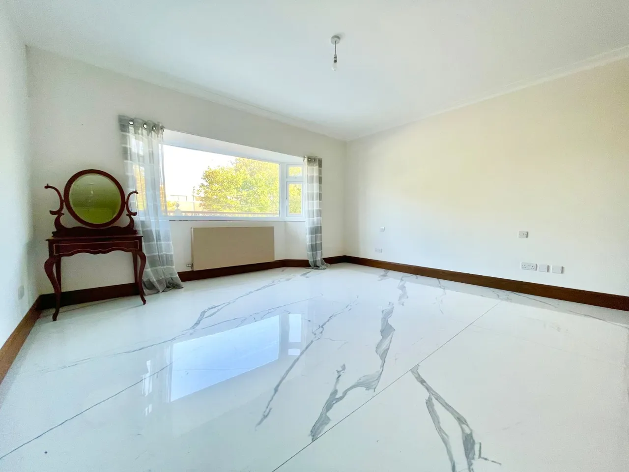 North Foreland Avenue, Broadstairs, CT10, photo 19