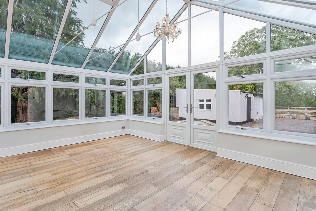 Upper Raby Road, Neston, CH64, photo 5