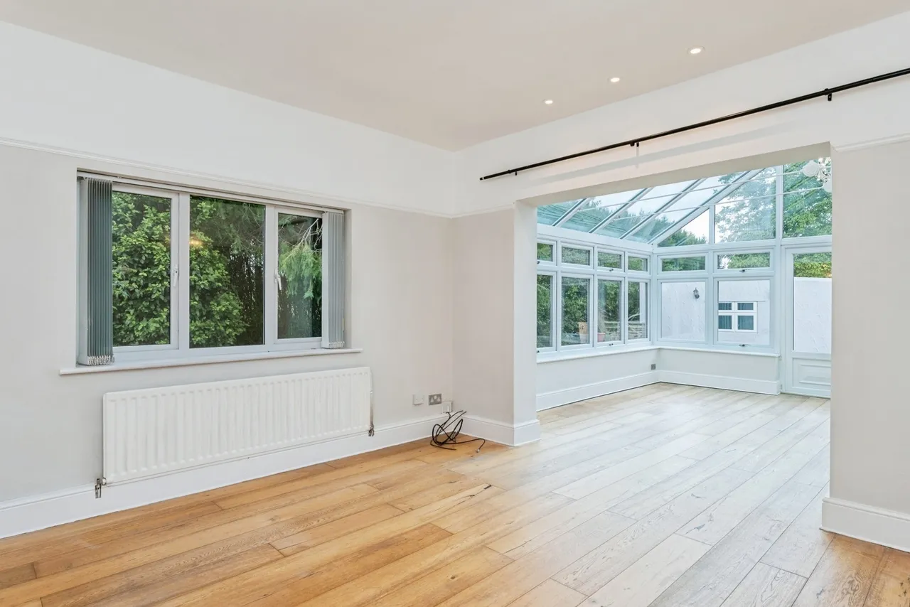 Upper Raby Road, Neston, CH64, photo 6