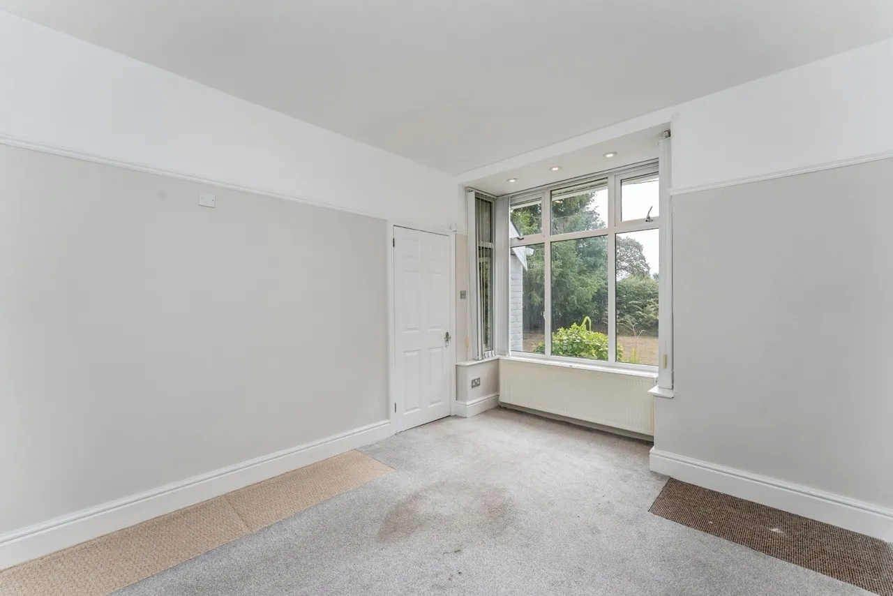 Upper Raby Road, Neston, CH64, photo 21