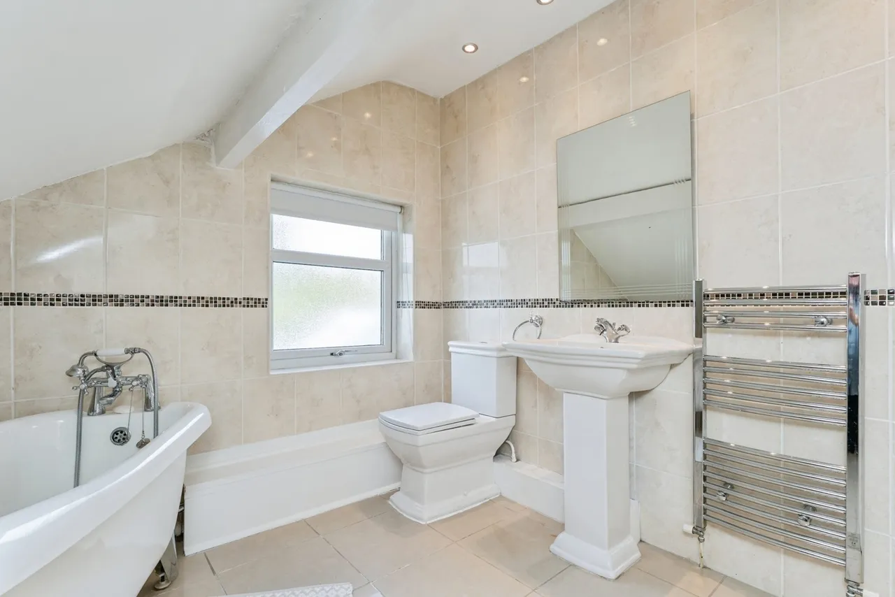 Upper Raby Road, Neston, CH64, photo 16