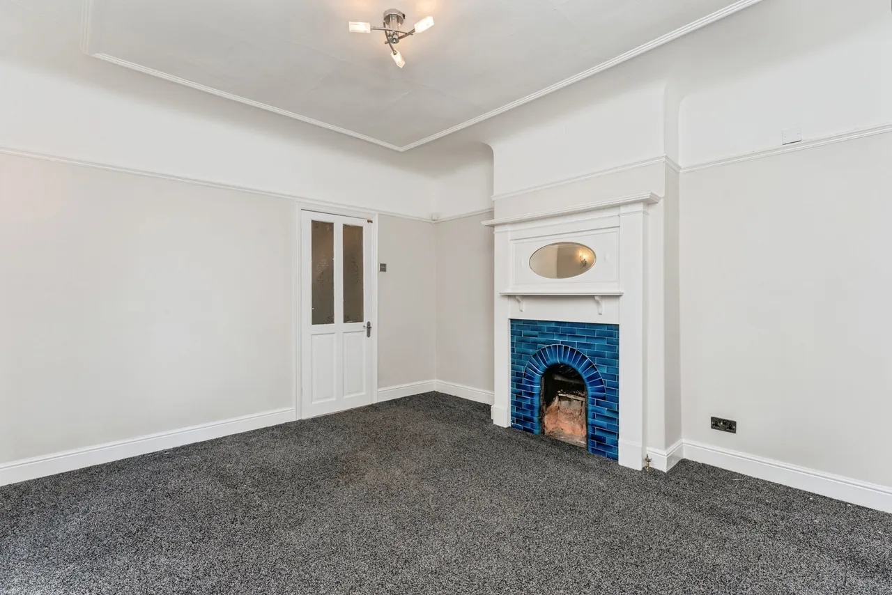 Upper Raby Road, Neston, CH64, photo 10