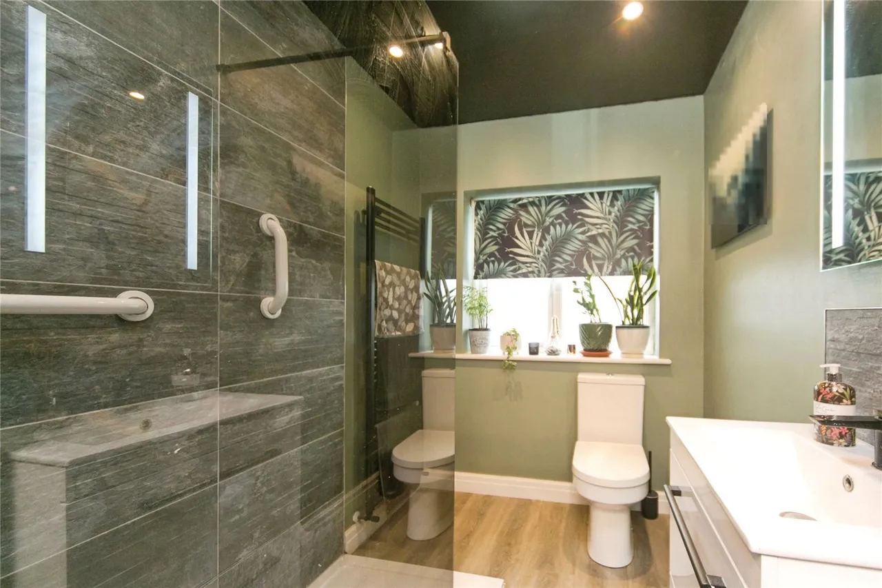 Glas Coed, Llandudno Junction, LL31, photo 11