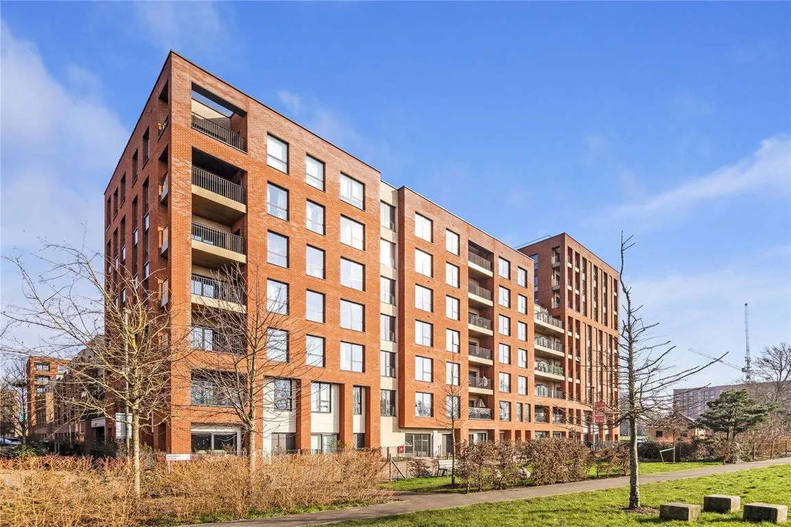 Thonrey Close, Colindale, photo 9