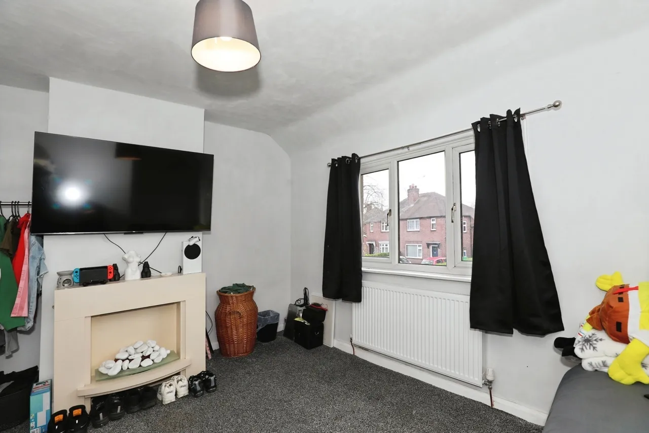 Nutfield Avenue, Crewe, Cheshire, CW1, photo 6