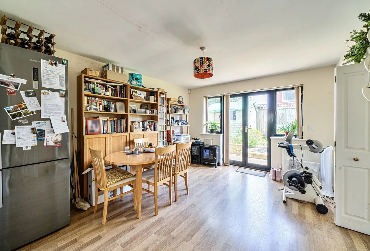 Station Road, Gloucestershire, Bishops Cleeve, GL52 8HJ, photo 16