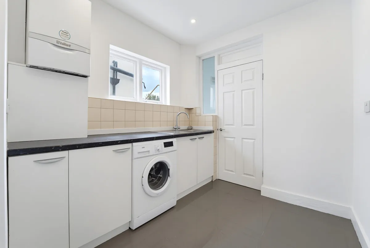 Carlton Avenue West, Wembley, HA0, photo 9