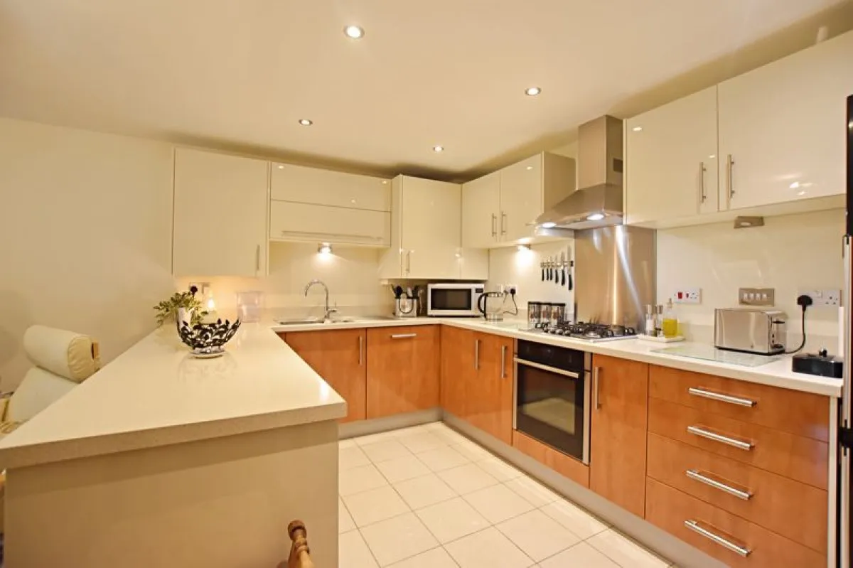 Manton Road, Uphill, photo 5